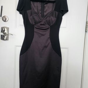 Laura Laura Byrnes Black Label Janelle dress.
